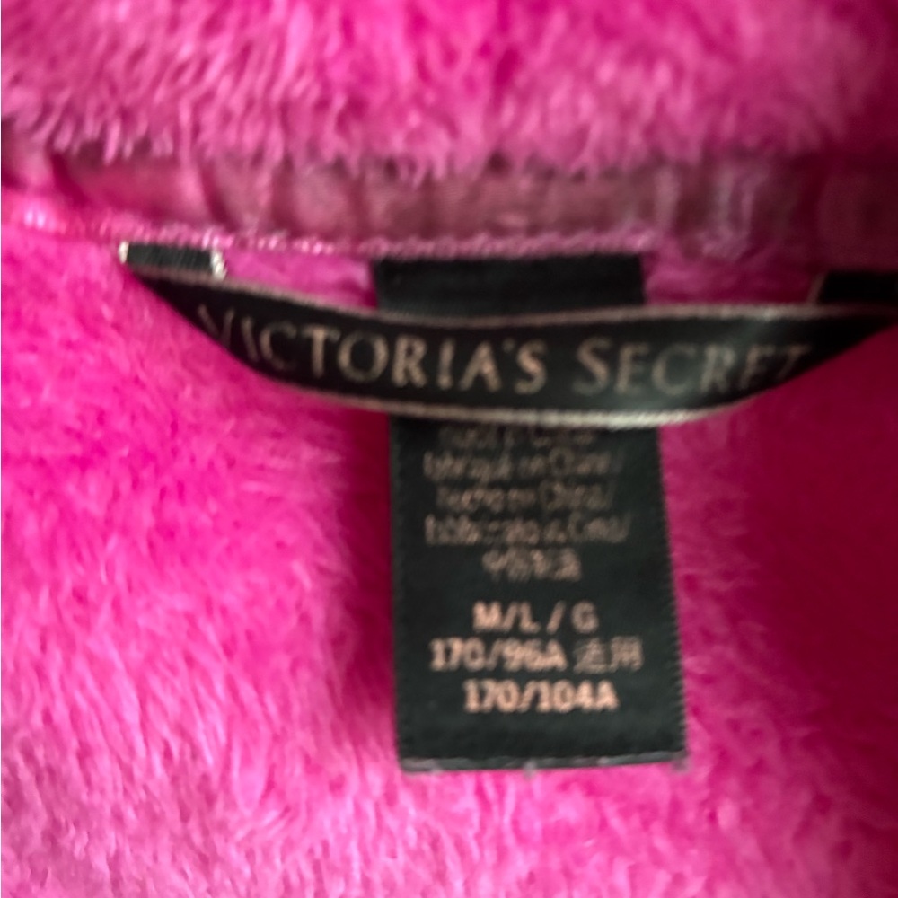 VS 💖Plush Robe - Picture 5 of 5